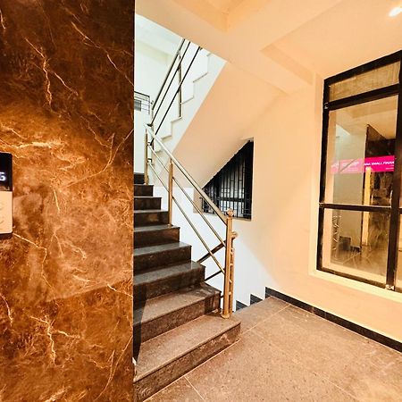 Hotel Star Avenue - Indiranagar Бенґалуру Екстер'єр фото